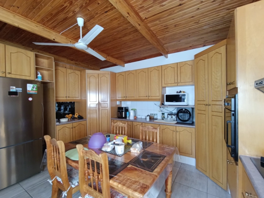 4 Bedroom Property for Sale in Fichardt Park Free State